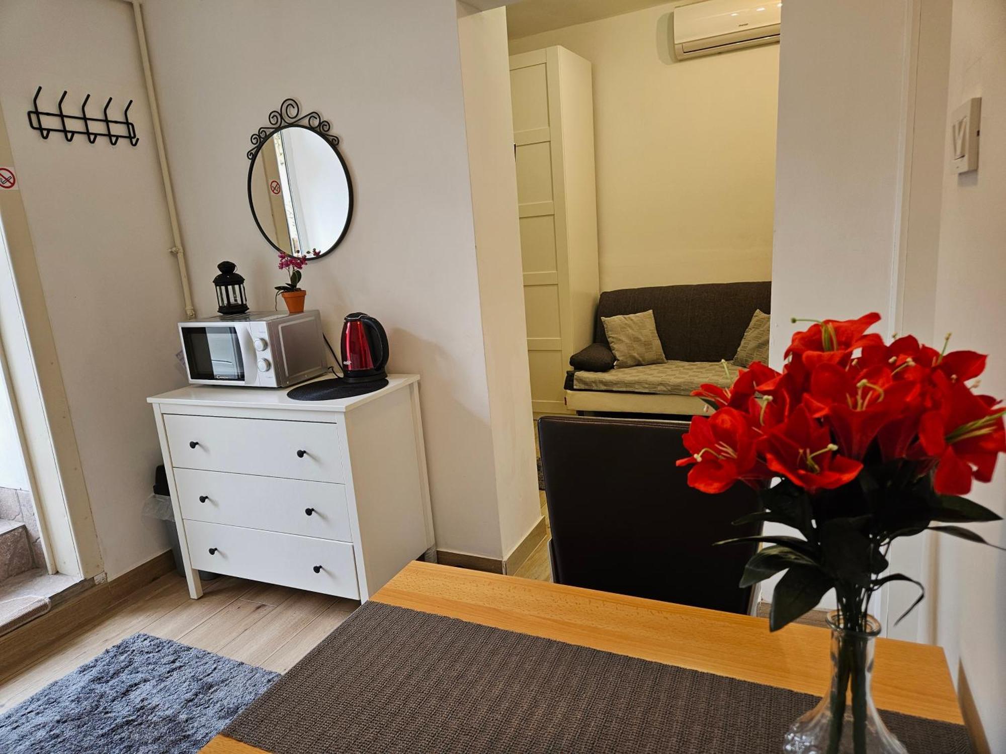 Apartment Maja - Strict Center Of Zagabria Esterno foto