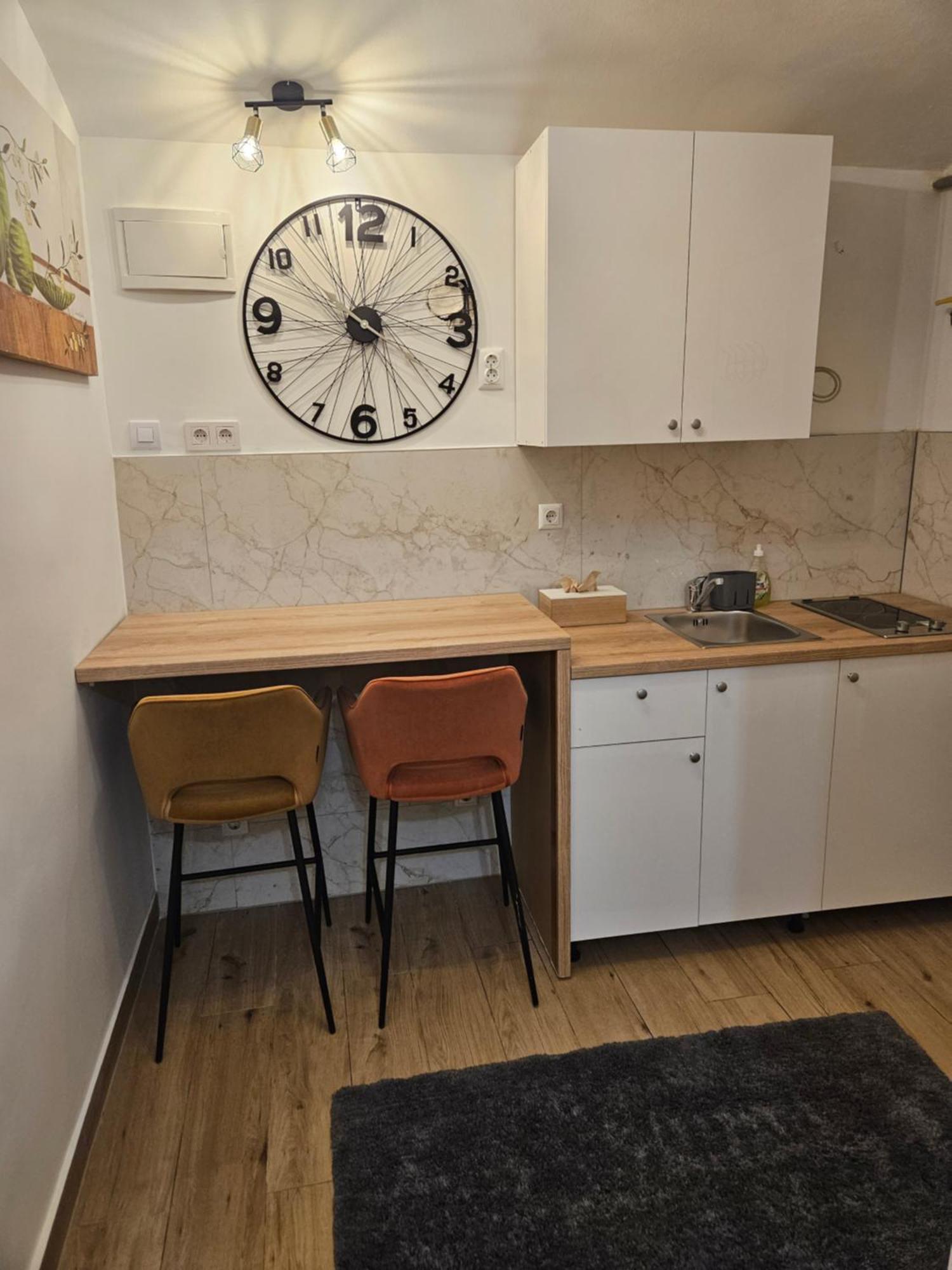 Apartment Maja - Strict Center Of Zagabria Esterno foto